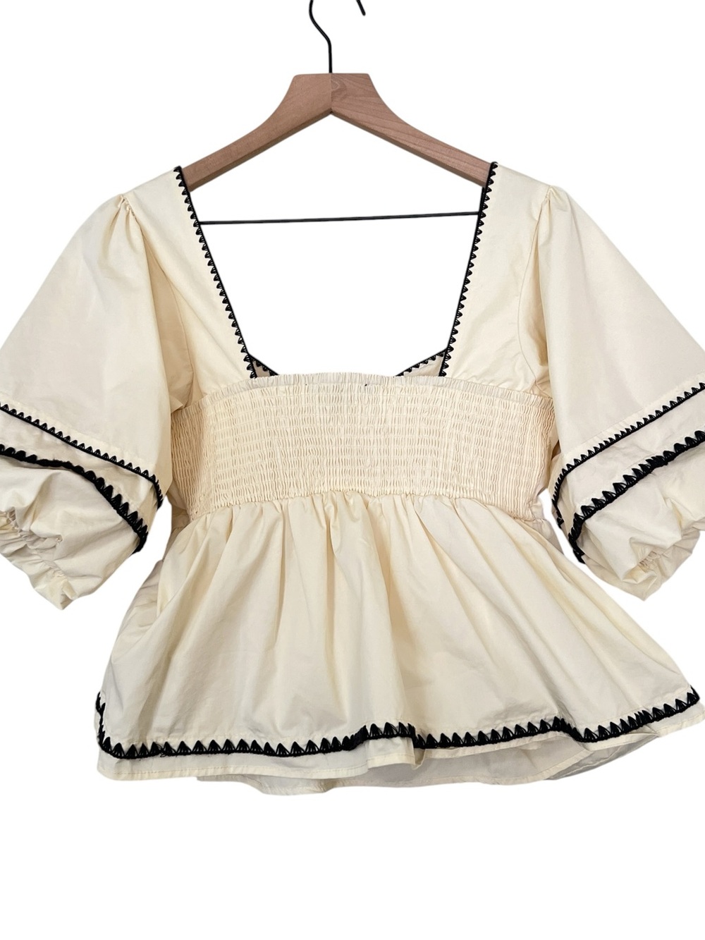 Strut & Bolt Ivory Black Embroidered Trim Puff Sleeve Babydoll Blouse - Picture 5 of 5